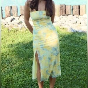 Zara strapless yellow printed tulle midi dress